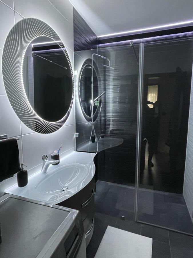 Republic5 Apartment Сиофок Екстериор снимка