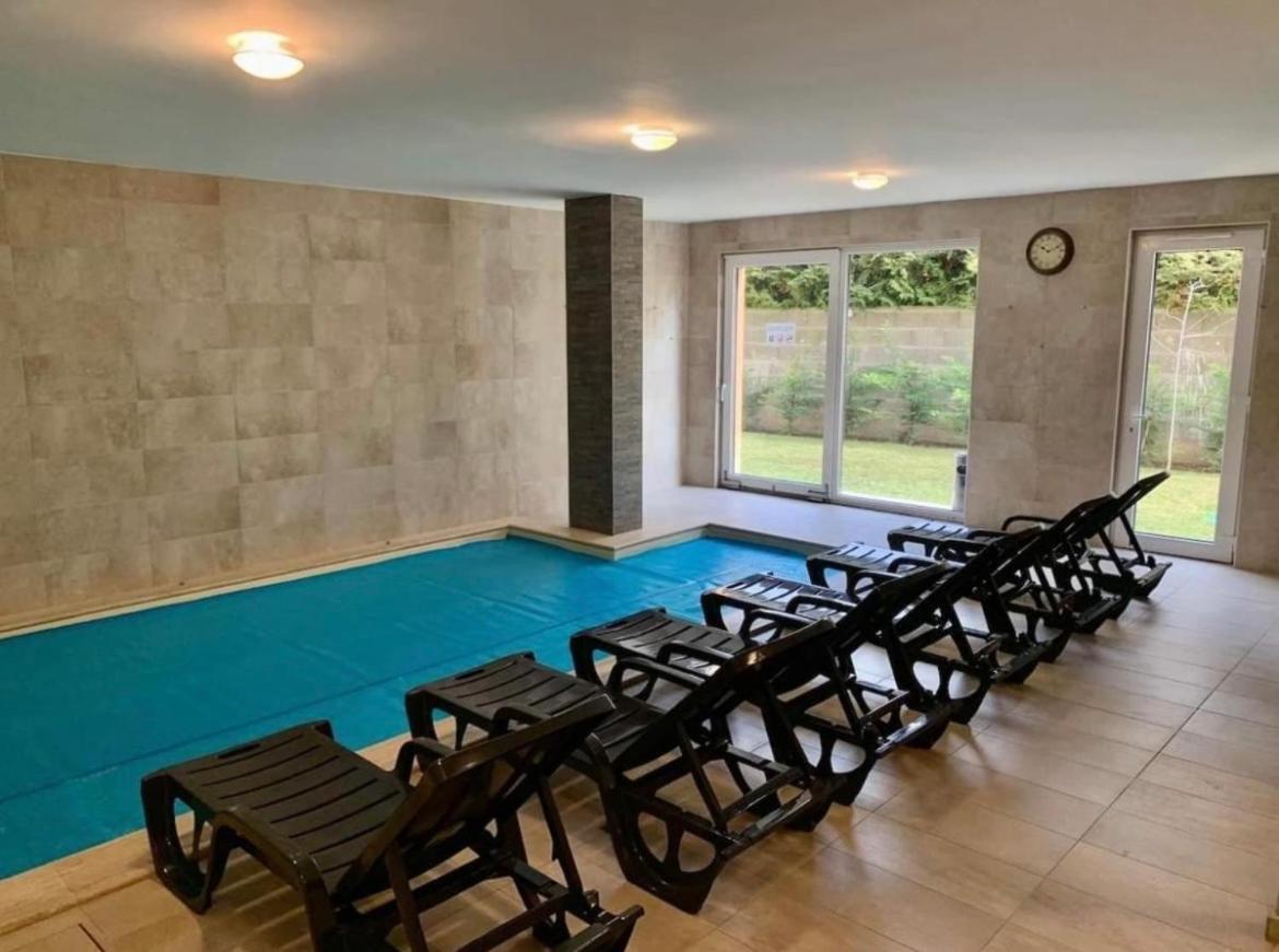 Republic5 Apartment Сиофок Екстериор снимка